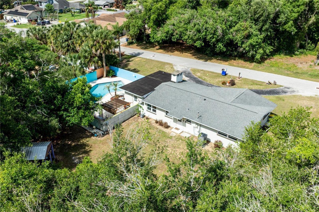 210 Donna Street, Tavares, FL 32778 Photo