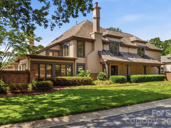 5740 Ballinard Lane, Charlotte, NC 28277