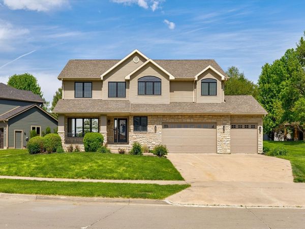 315 Turnberry Drive, Norwalk, IA 50211