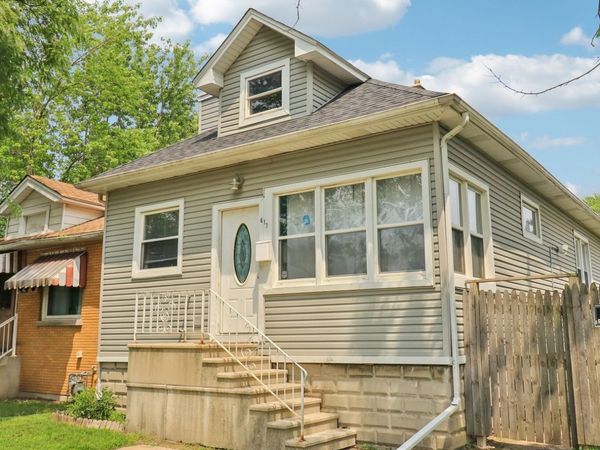 617 Hirsch Avenue , Calumet City, IL 60409