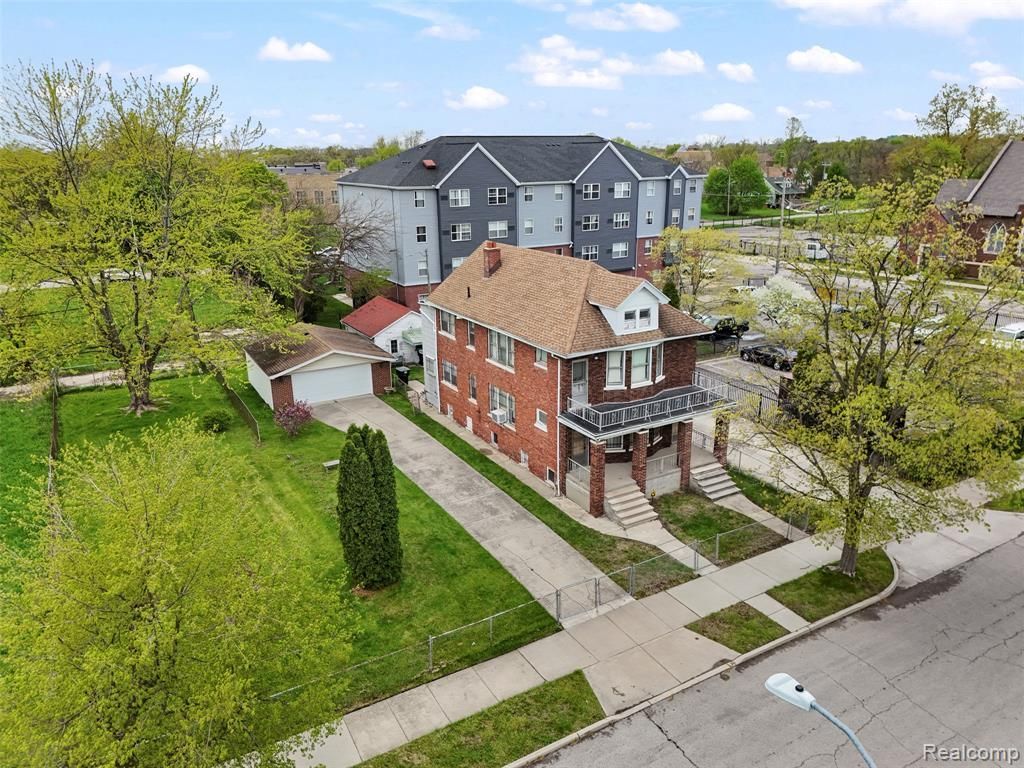 1423 Lakewood Street, Detroit, MI 48215 Main Photo