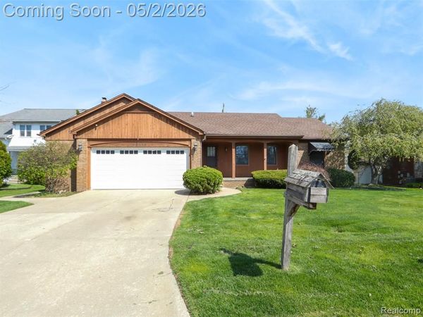 22419 Milner Street, St. Clair Shores, MI 48081