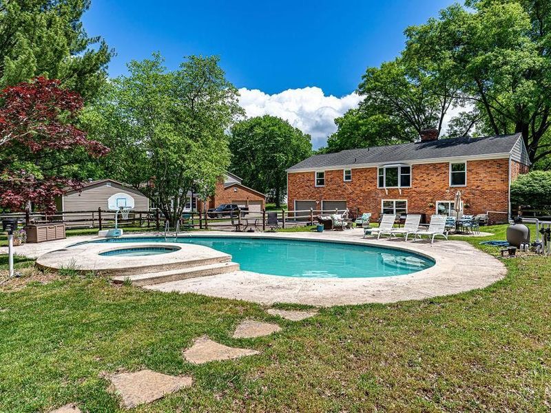 6826 Wetheridge Drive, Anderson Twp, OH 45230 Photo 45