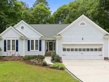 5512 Doemont Drive, Apex, NC 27539