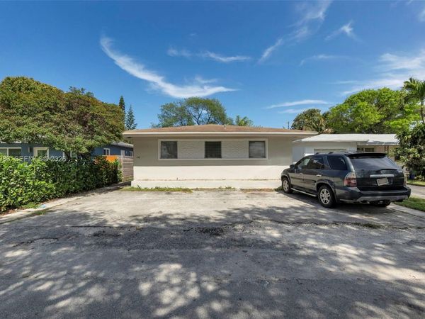 923 N 17th Ave, Unit 2, Hollywood, FL 33020