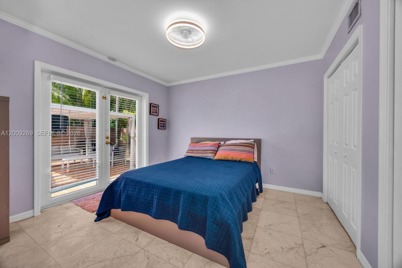8900 SW 159th Ter, Palmetto Bay, FL 33157 Photo