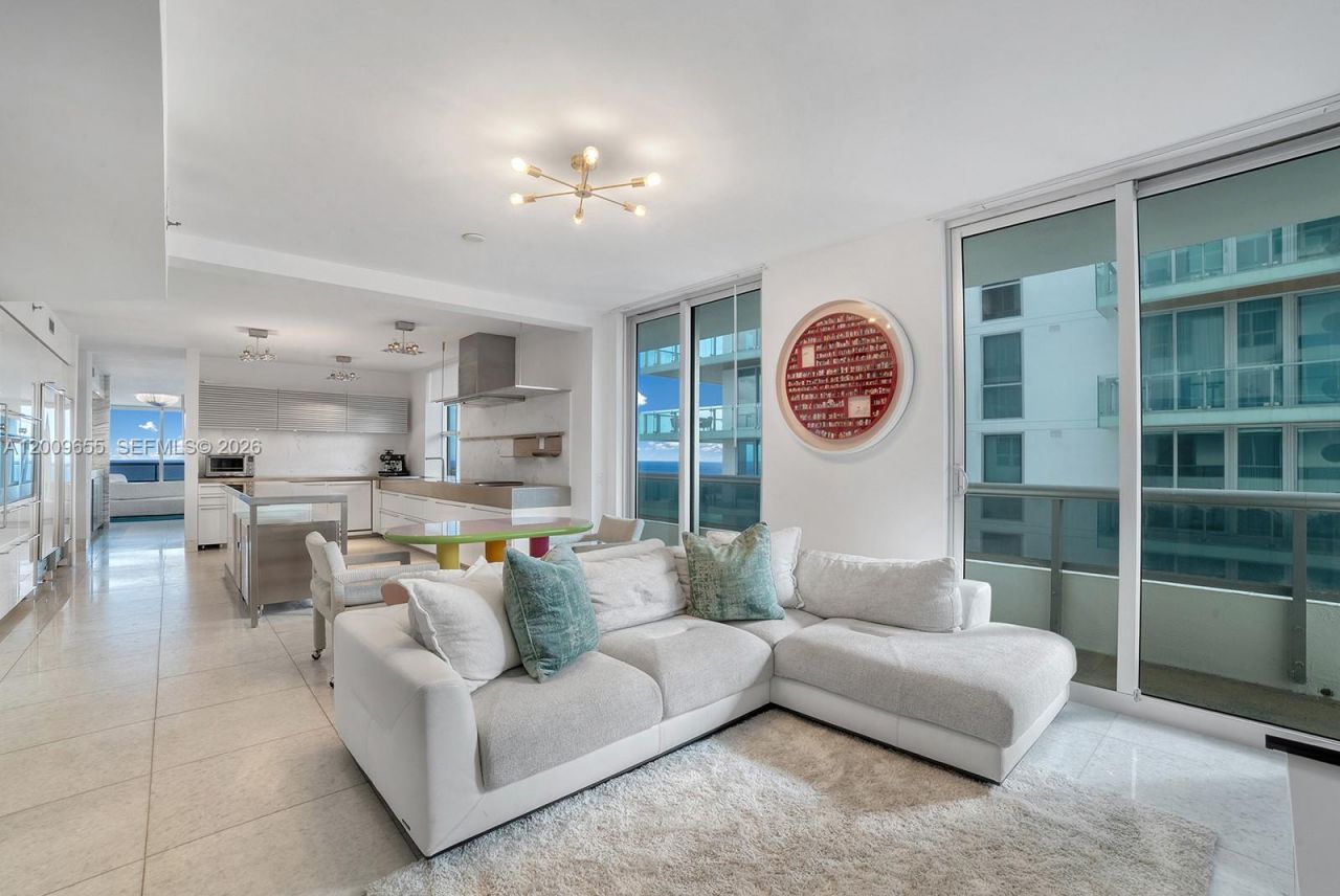 5801 Collins Ave , Unit 1200, Miami Beach, FL 33140 Photo