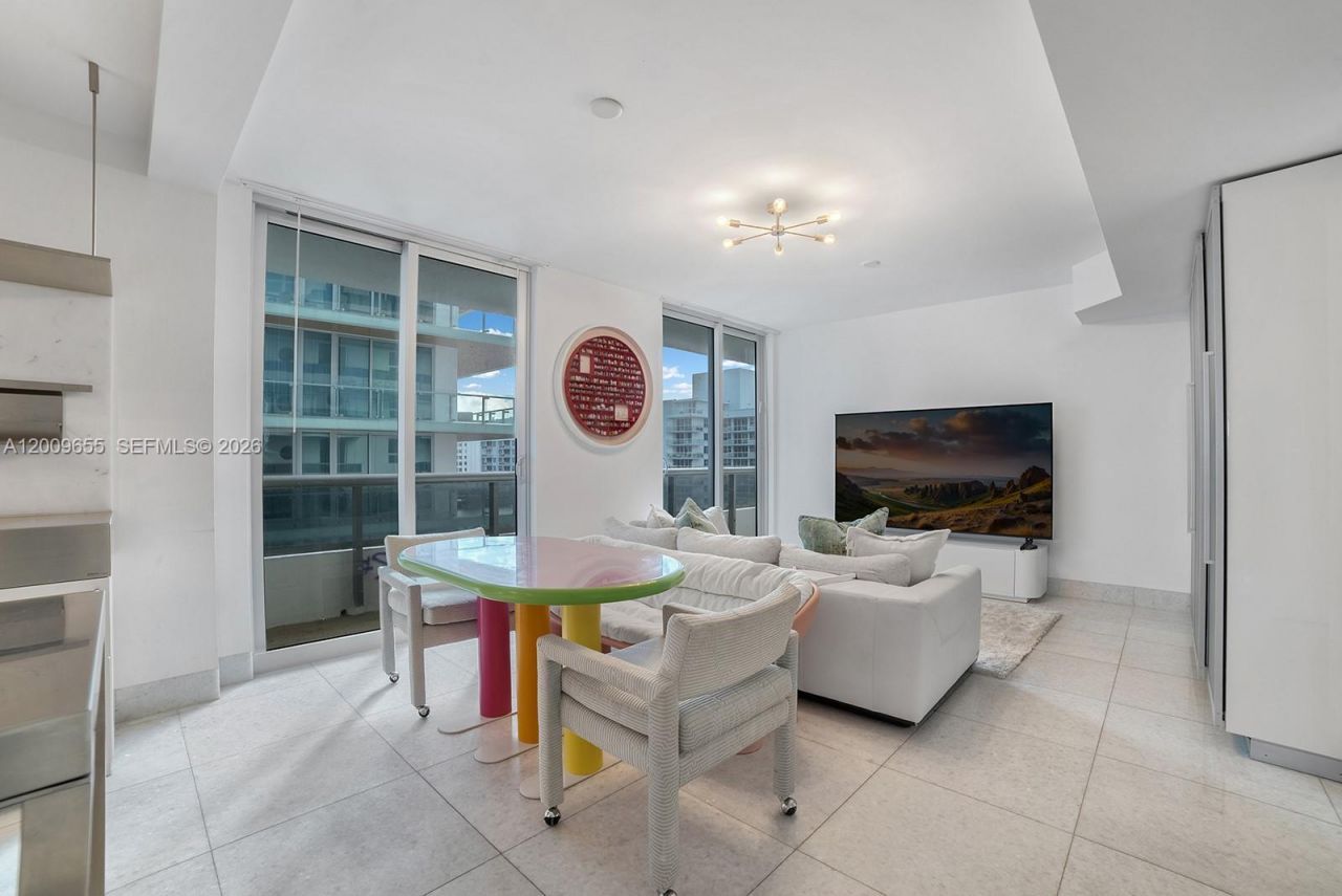 5801 Collins Ave , Unit 1200, Miami Beach, FL 33140 Photo