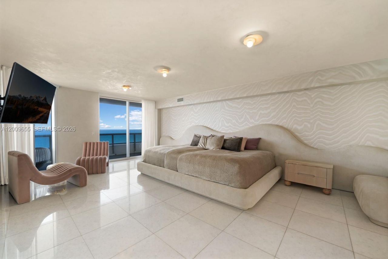 5801 Collins Ave , Unit 1200, Miami Beach, FL 33140 Photo