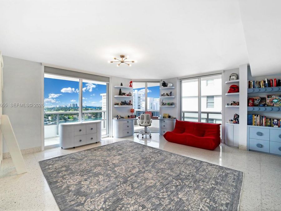 Property Image 35
