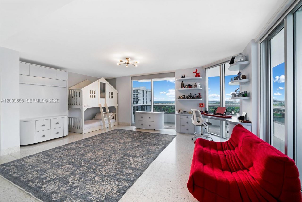 5801 Collins Ave , Unit 1200, Miami Beach, FL 33140 Photo