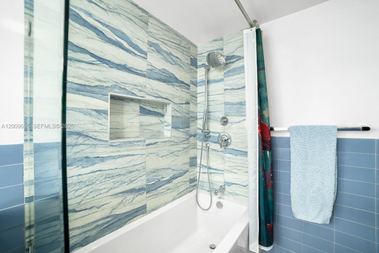 5801 Collins Ave , Unit 1200, Miami Beach, FL 33140 Photo