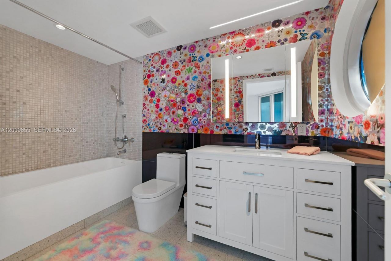 5801 Collins Ave , Unit 1200, Miami Beach, FL 33140 Photo