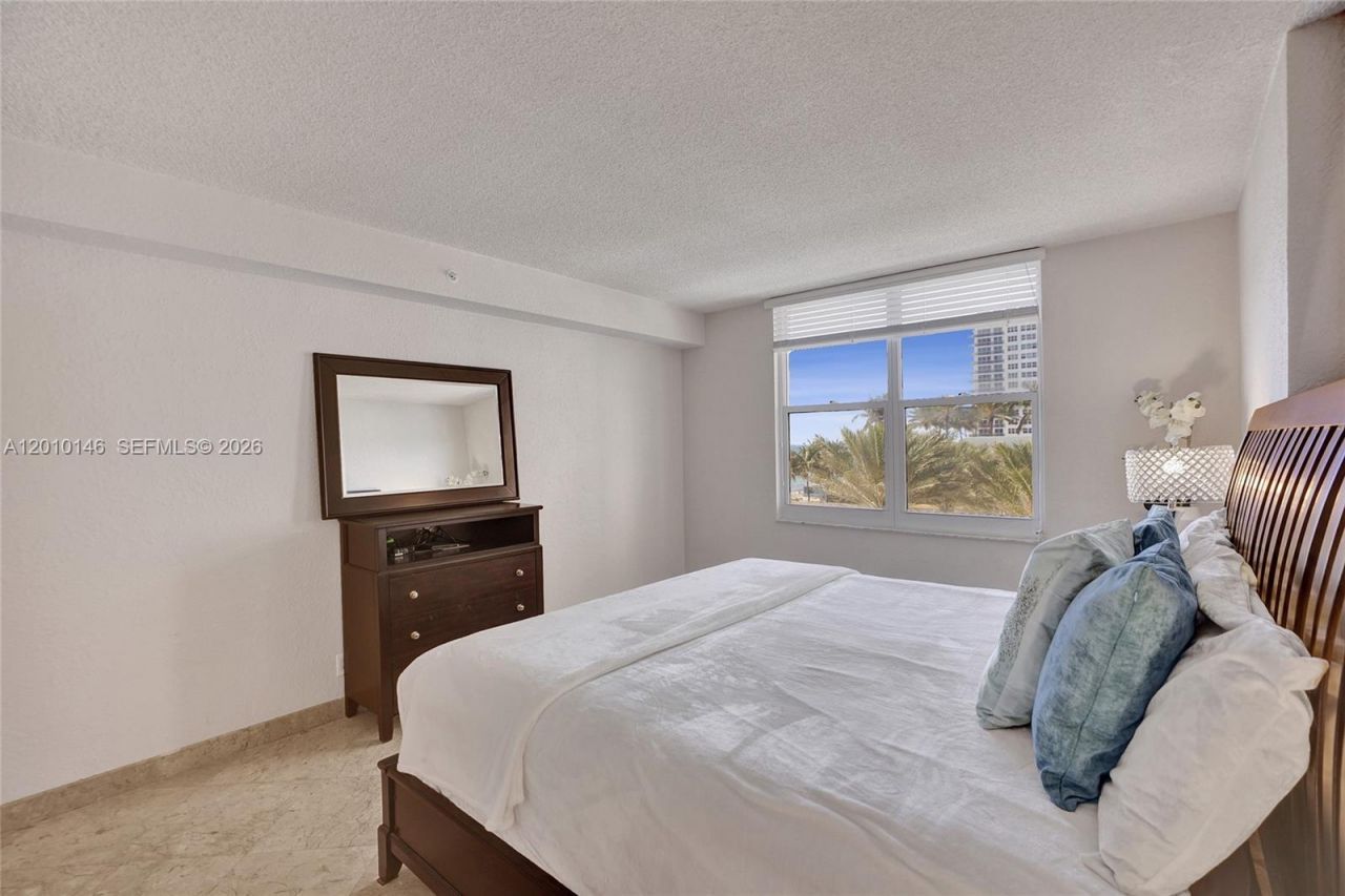 2501 S Ocean Dr , Unit 414, Hollywood, FL 33019 Photo