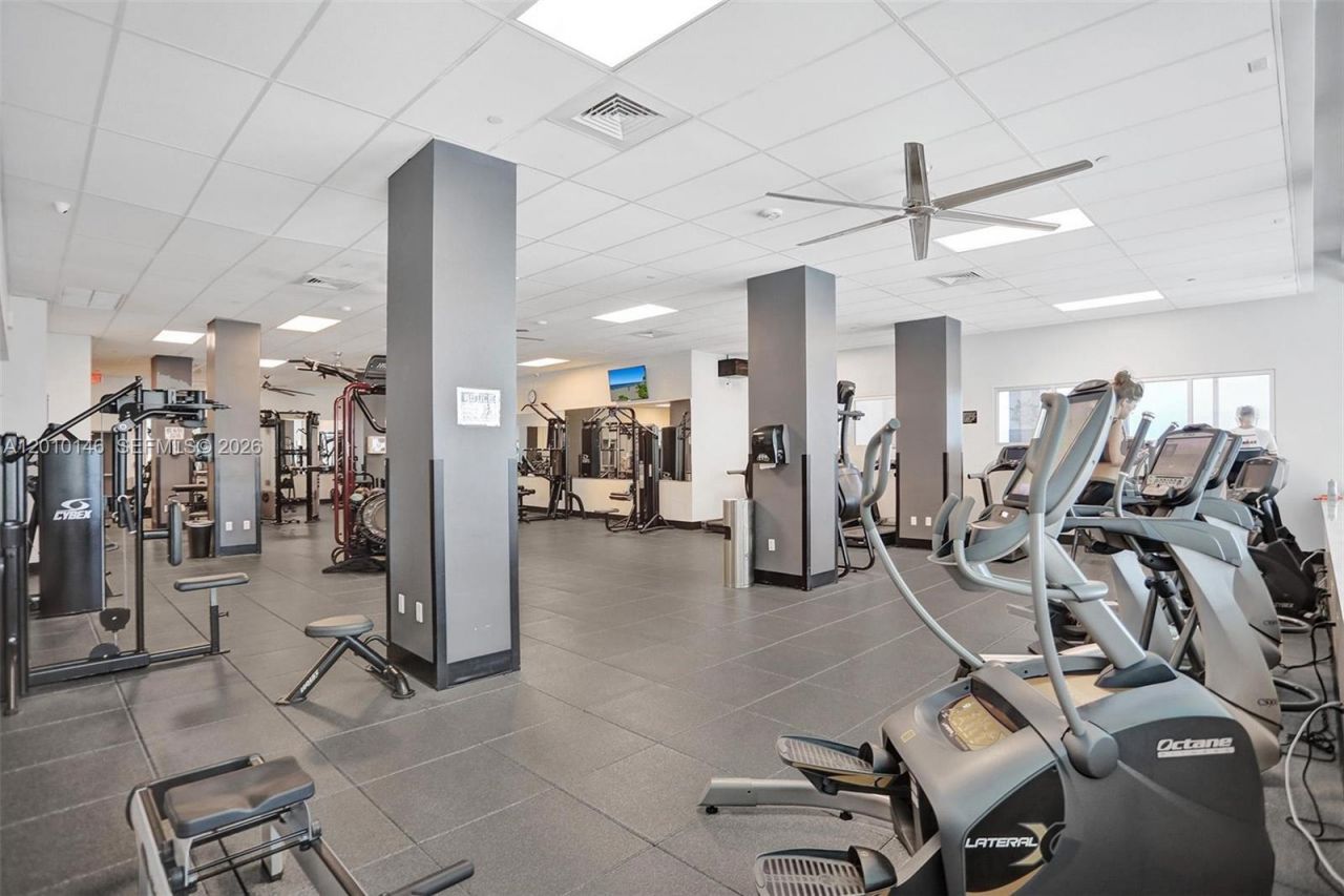 2501 S Ocean Dr , Unit 414, Hollywood, FL 33019 Photo