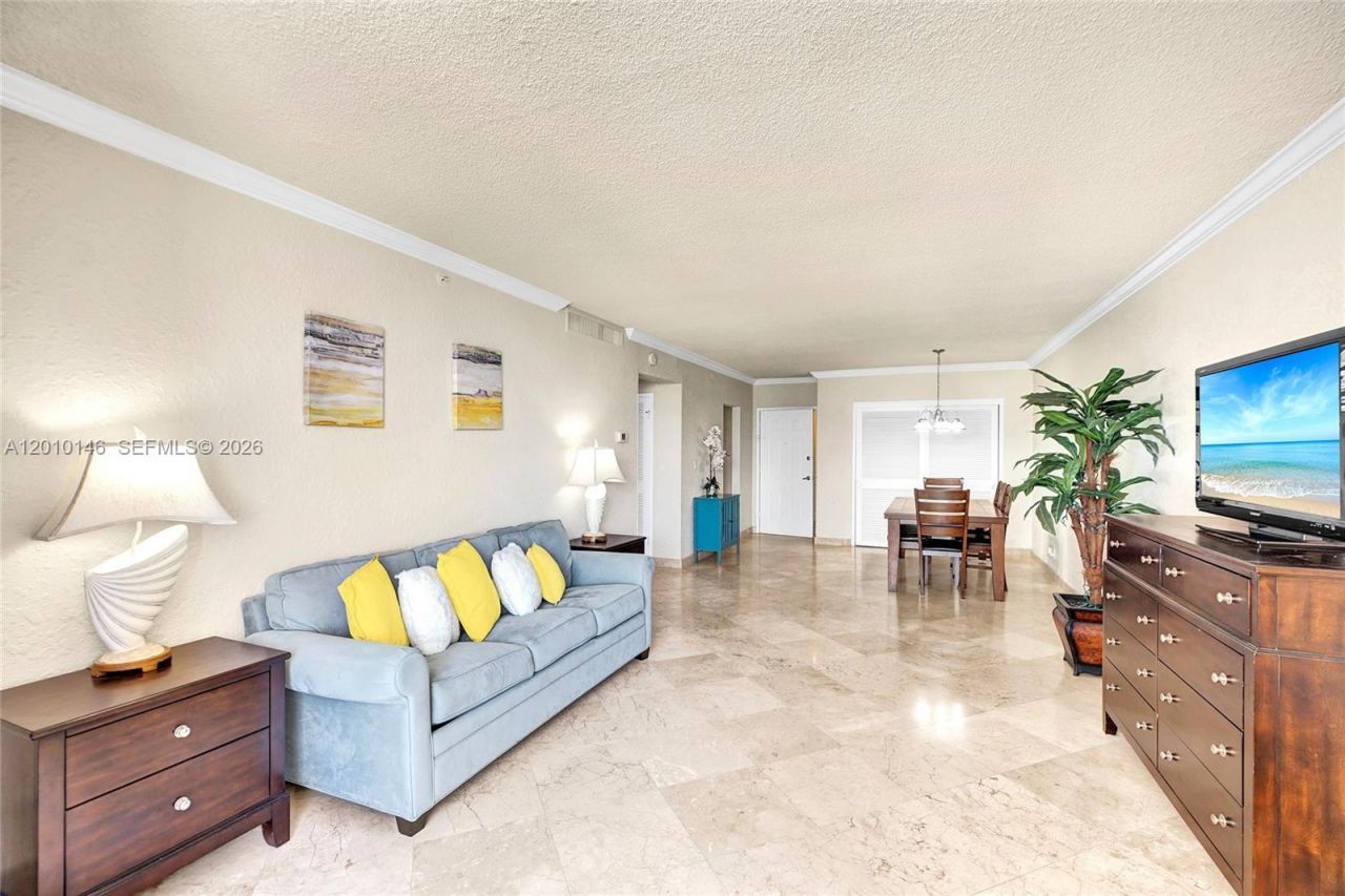 2501 S Ocean Dr , Unit 414, Hollywood, FL 33019 Photo