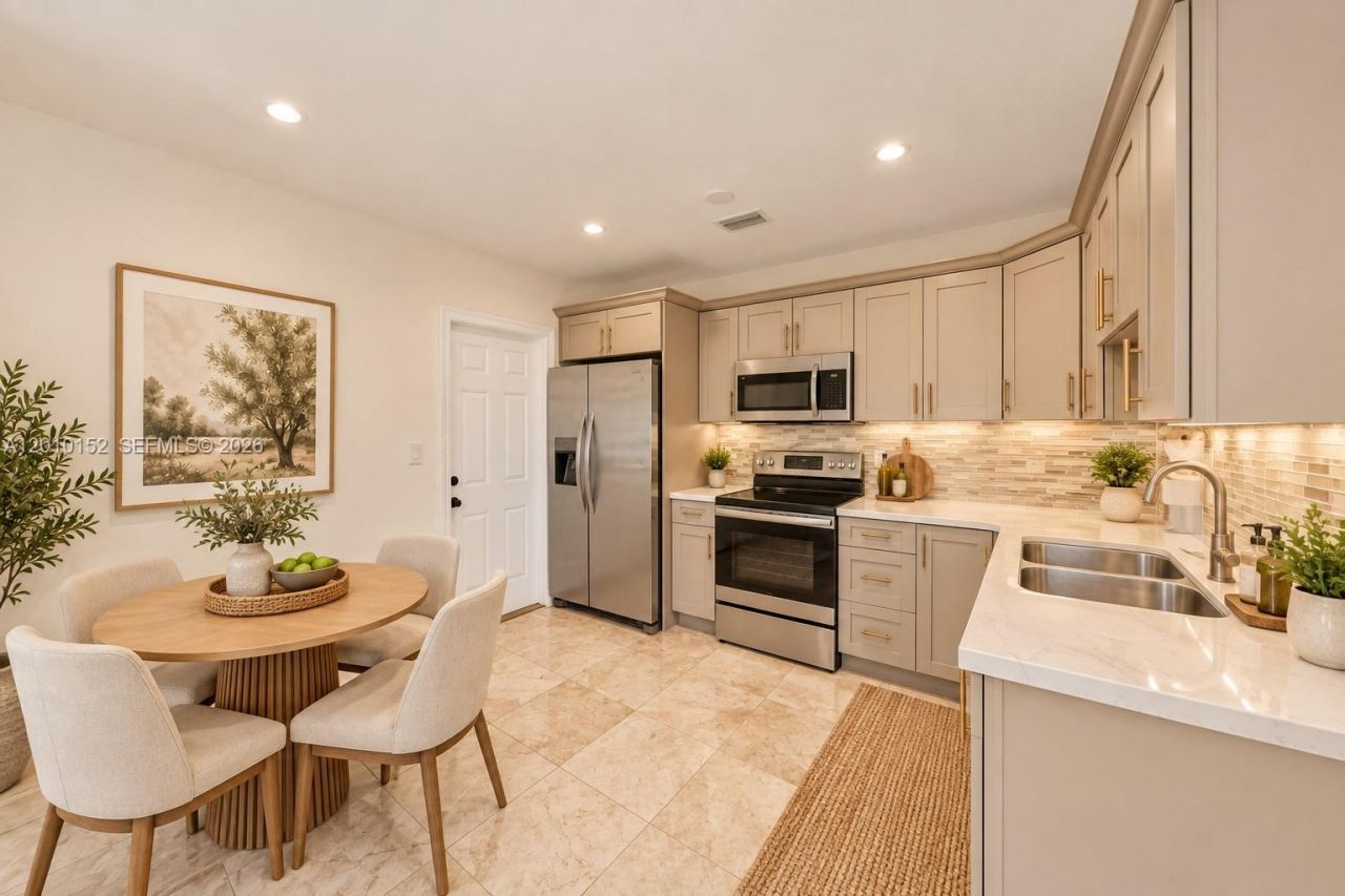 3033 Hibiscus Street, Miami, FL 33133 Photo