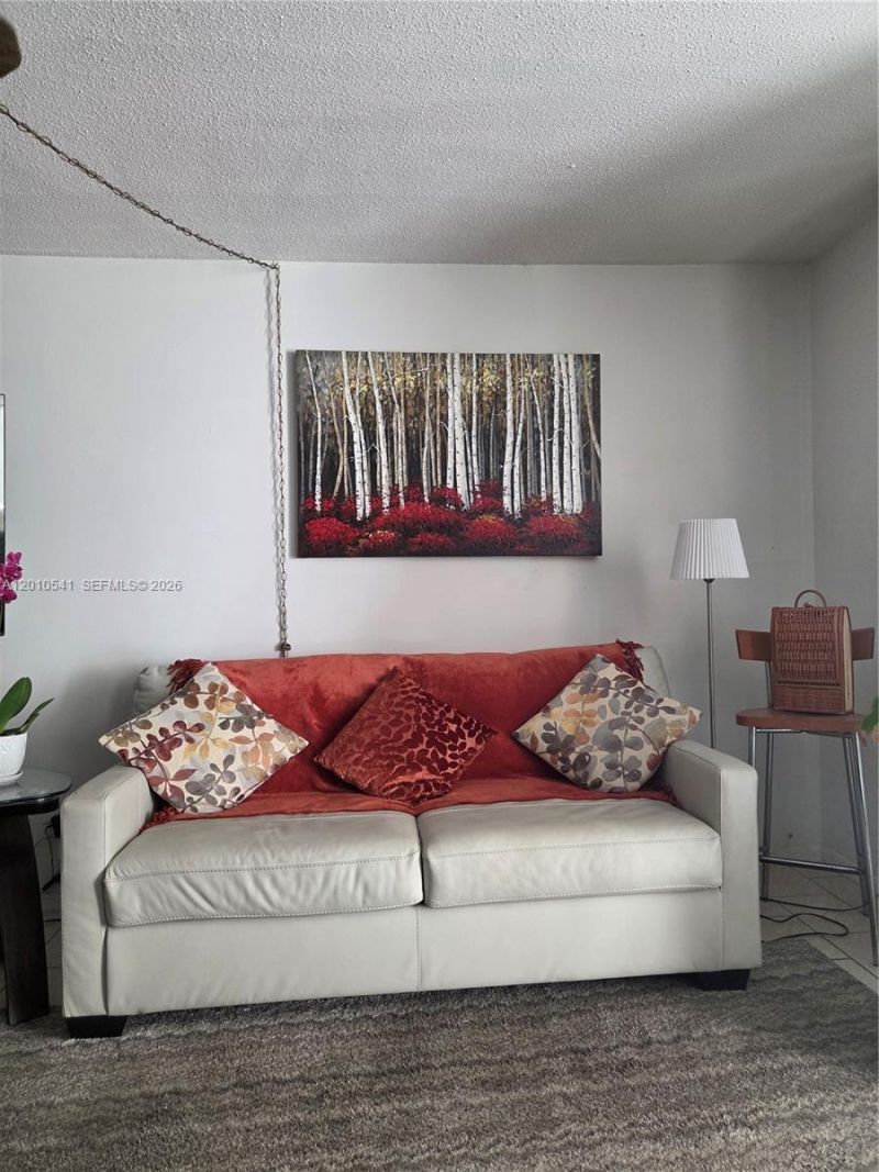 1817 S Ocean Dr , Unit 325, Hallandale Beach, FL 33009 Photo