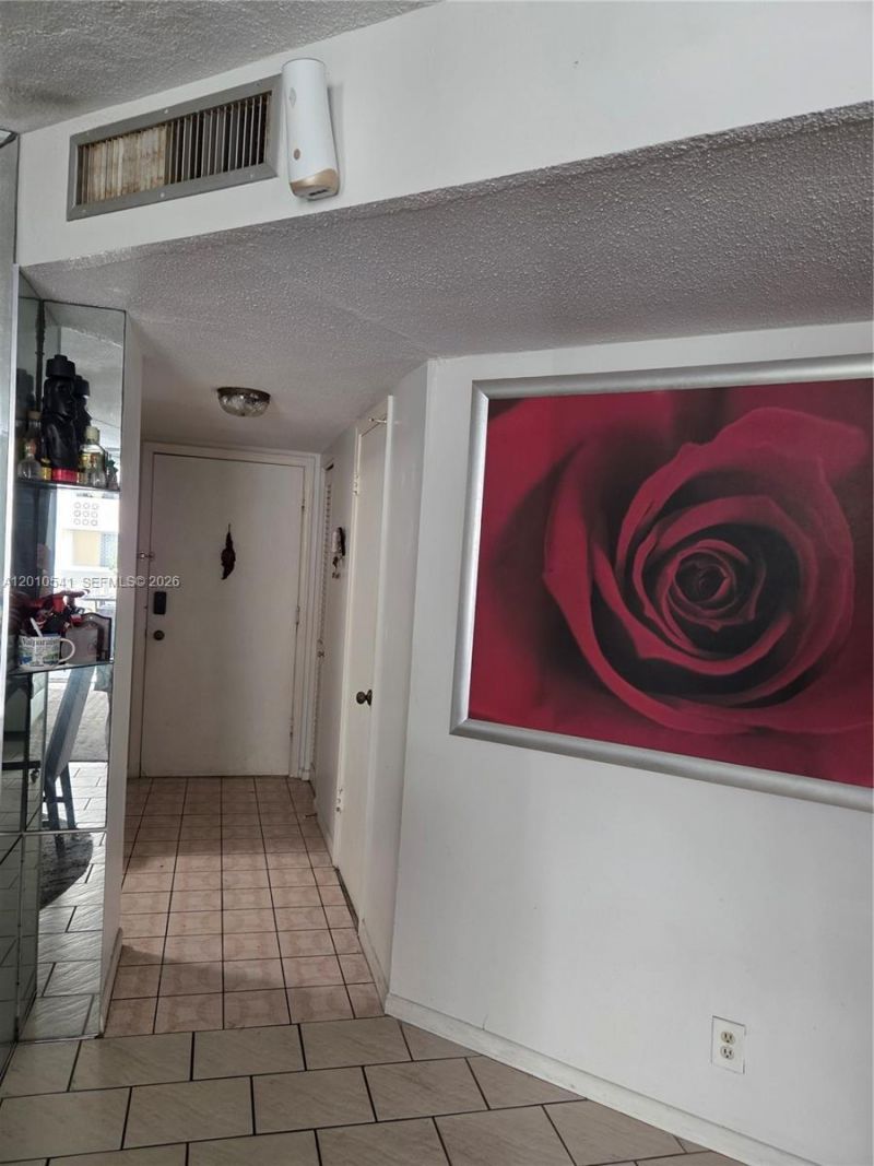 1817 S Ocean Dr , Unit 325, Hallandale Beach, FL 33009 Photo
