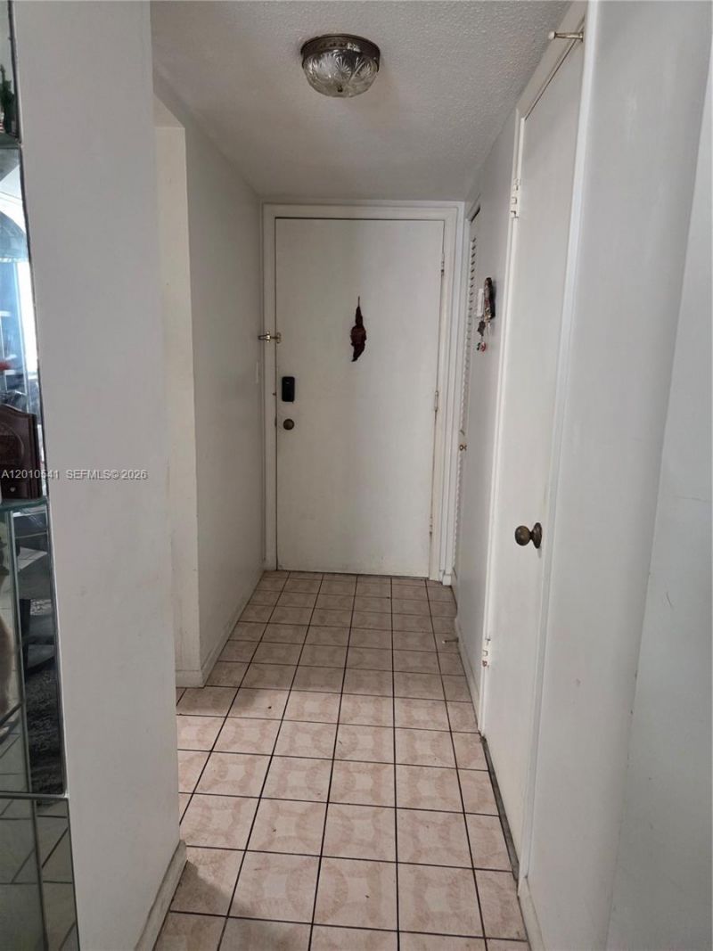 1817 S Ocean Dr , Unit 325, Hallandale Beach, FL 33009 Photo