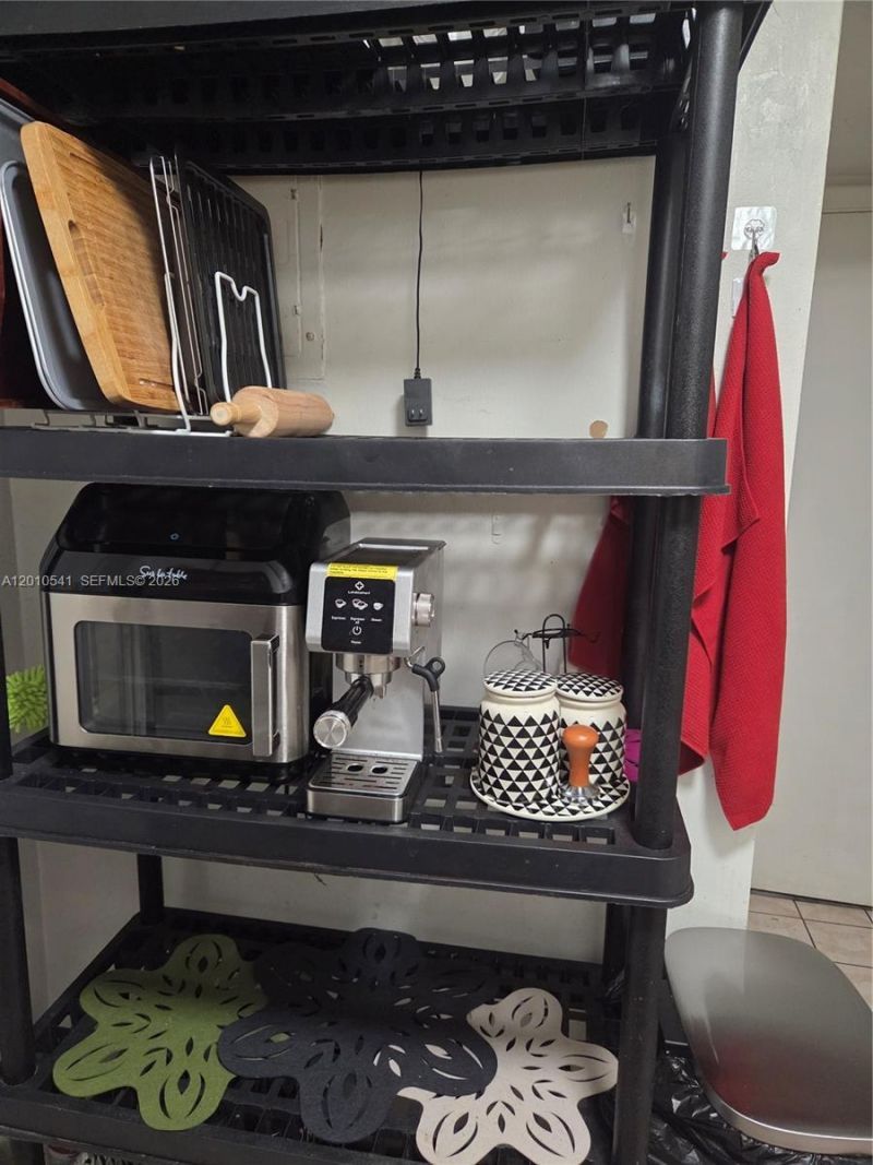 1817 S Ocean Dr , Unit 325, Hallandale Beach, FL 33009 Photo
