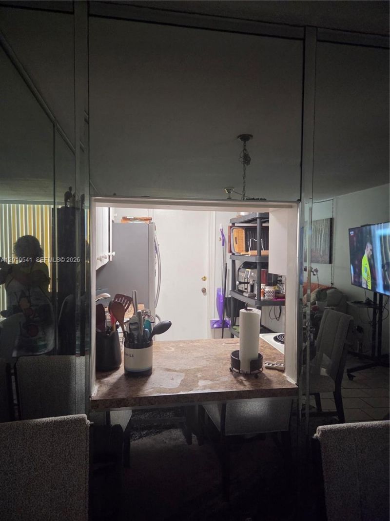 1817 S Ocean Dr , Unit 325, Hallandale Beach, FL 33009 Photo
