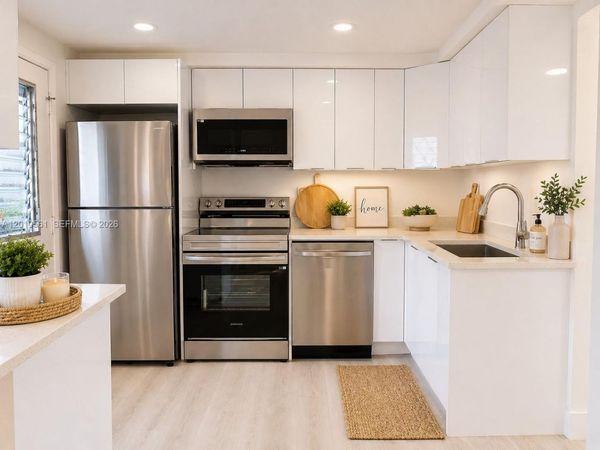 2999 Point East Dr , Unit C101, Aventura, FL 33160