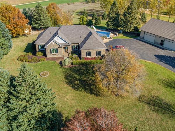 26721 Redwing Avenue , New Prague, MN 56071