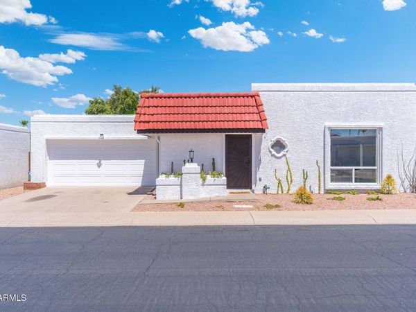 1102 E MICHIGAN Avenue, Phoenix, AZ 85022