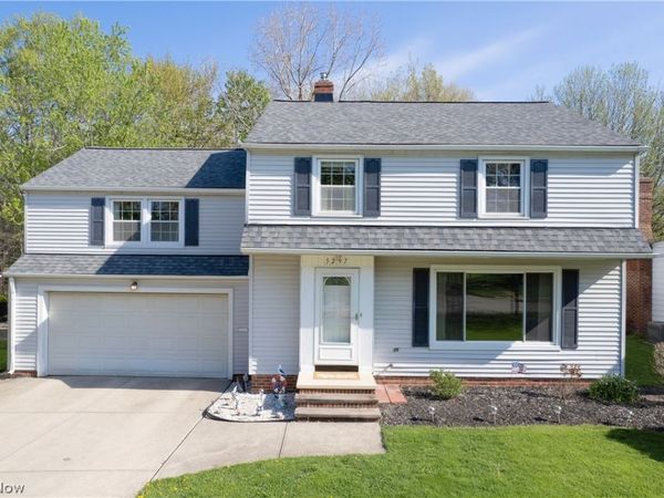 5297 Marian Drive , Lyndhurst, OH 44124