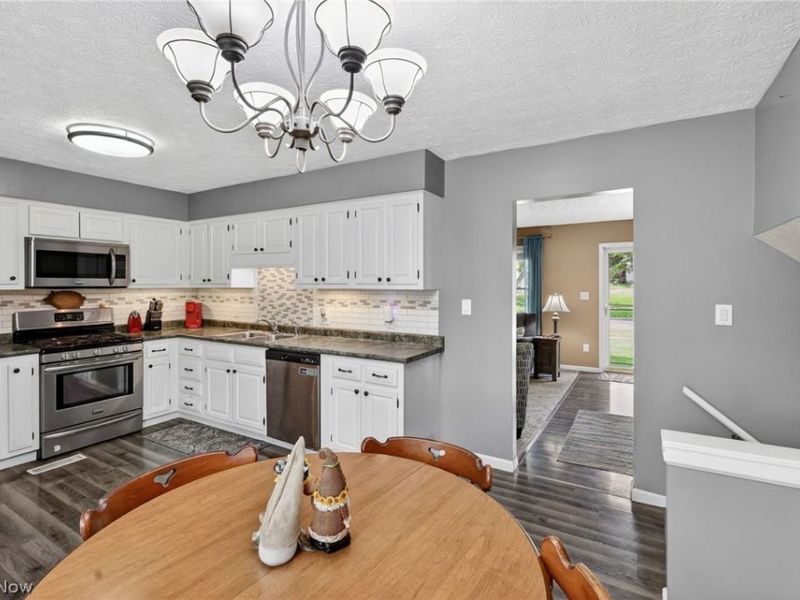 878 Marilyn Drive, Wooster, OH 44691 Photo 7