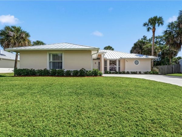 352 Quarry Lane, Sebastian, FL 32958