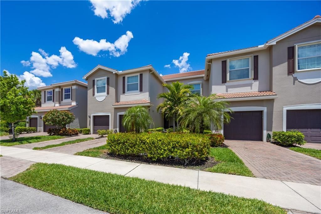 6532 Monterey Pt, Unit 202, Naples, FL 34105 Photo