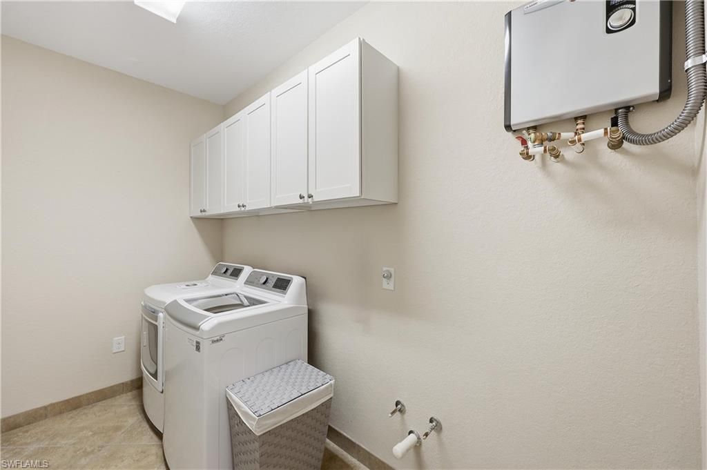 6532 Monterey Pt, Unit 202, Naples, FL 34105 Photo