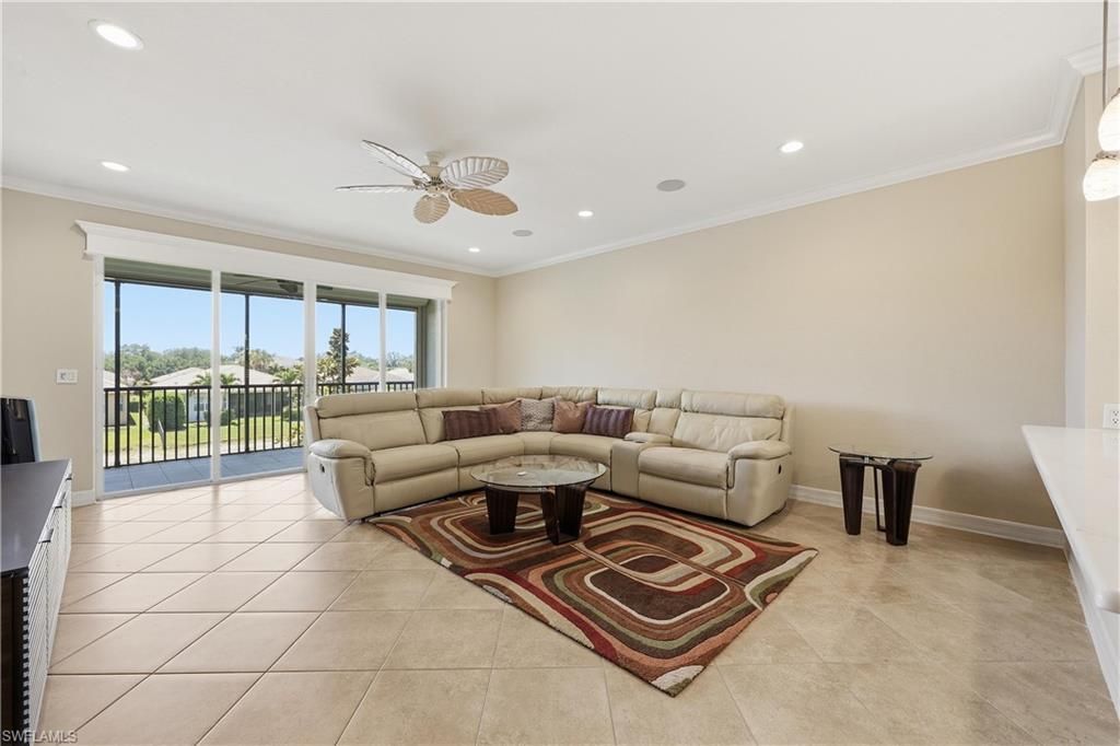 6532 Monterey Pt, Unit 202, Naples, FL 34105 Photo