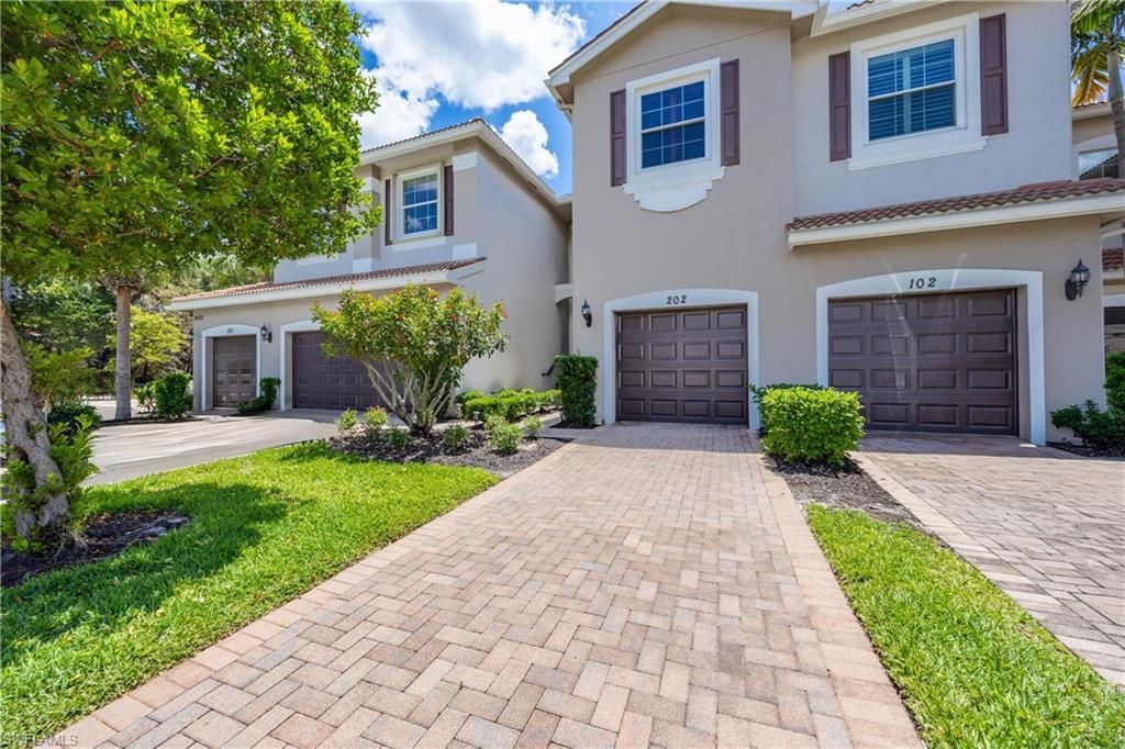 6532 Monterey Pt, Unit 202, Naples, FL 34105 Photo