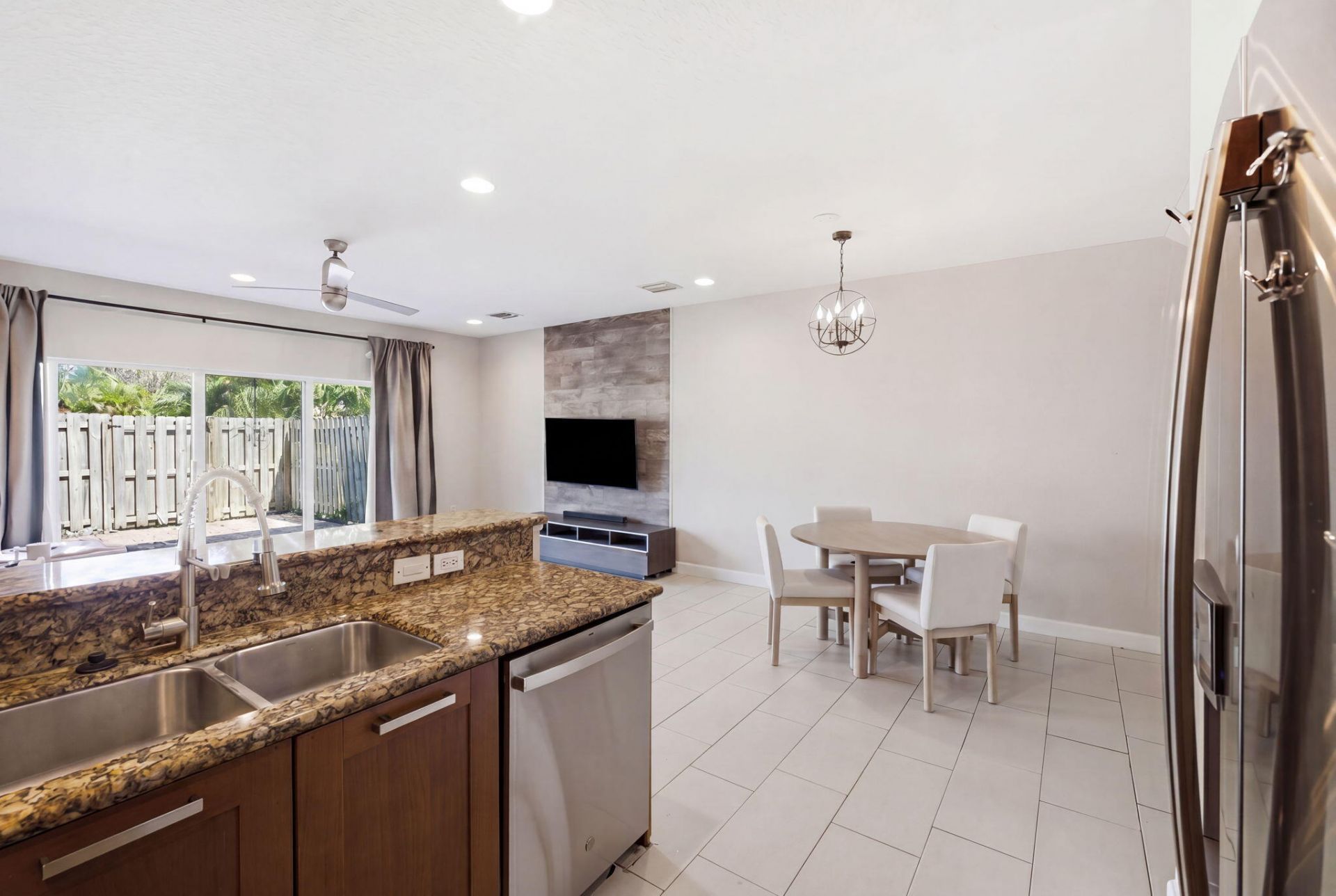 710 SW 4th Avenue, Fort Lauderdale, FL 33315 Photo
