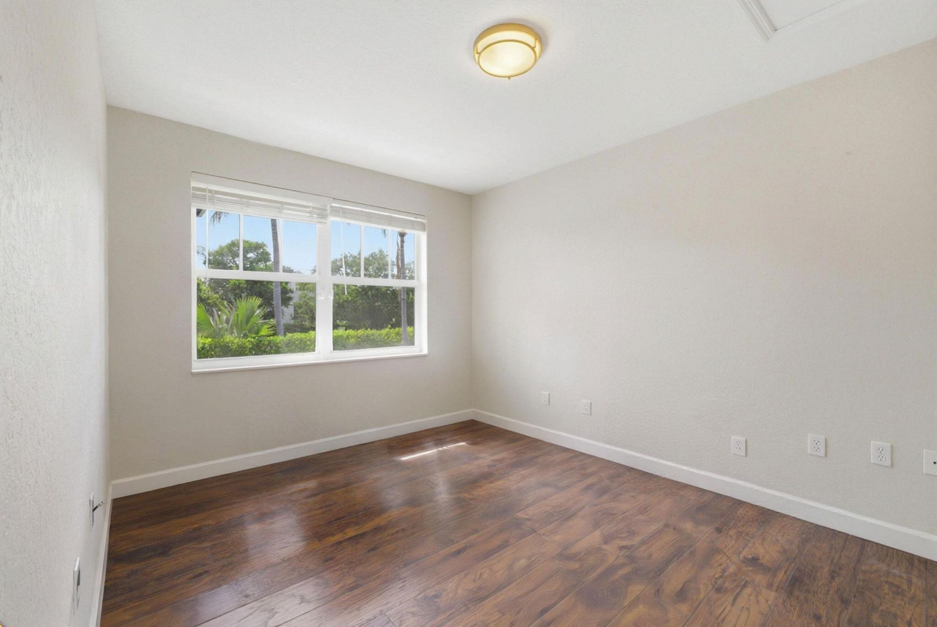 710 SW 4th Avenue, Fort Lauderdale, FL 33315 Photo