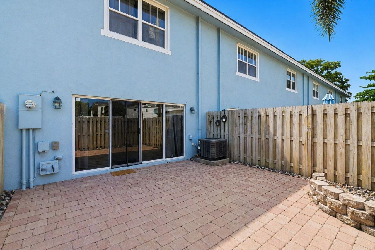 710 SW 4th Avenue, Fort Lauderdale, FL 33315 Photo