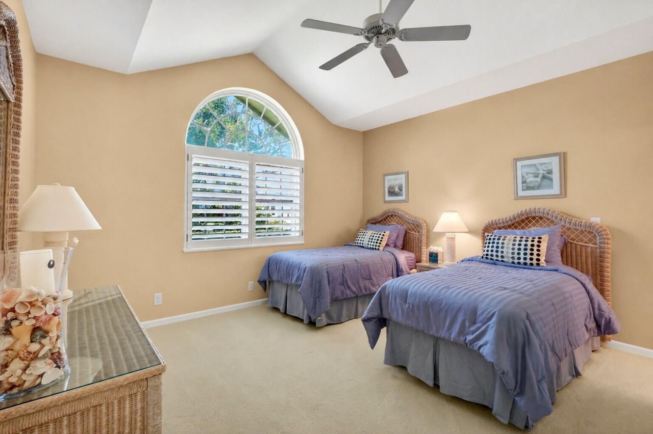 6711 SE Barrington Drive, Stuart, FL 34997 Photo