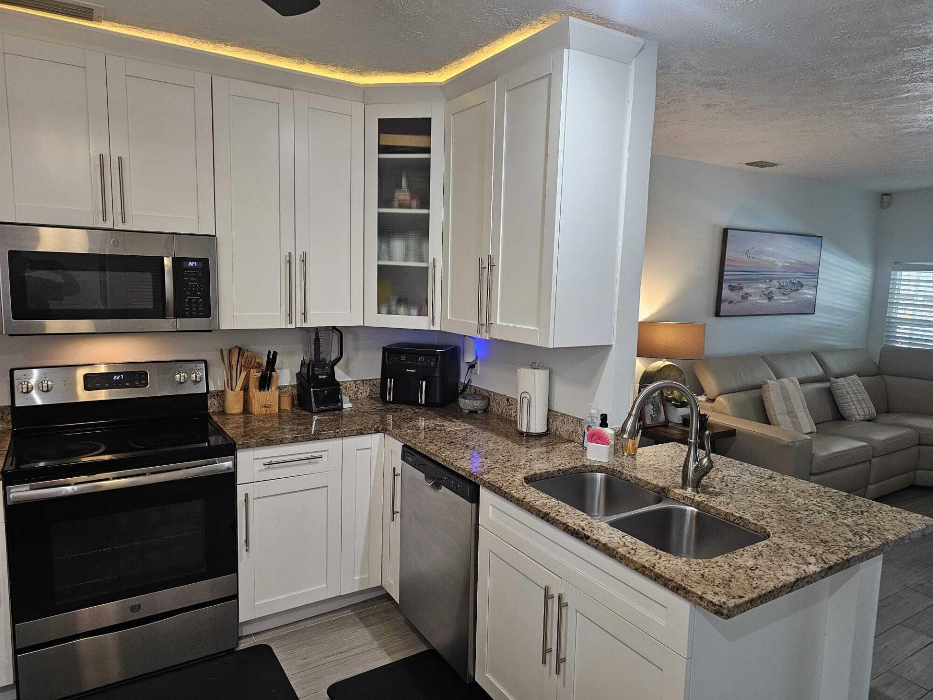 109 Gibraltar Street, Royal Palm Beach, FL 33411 Photo