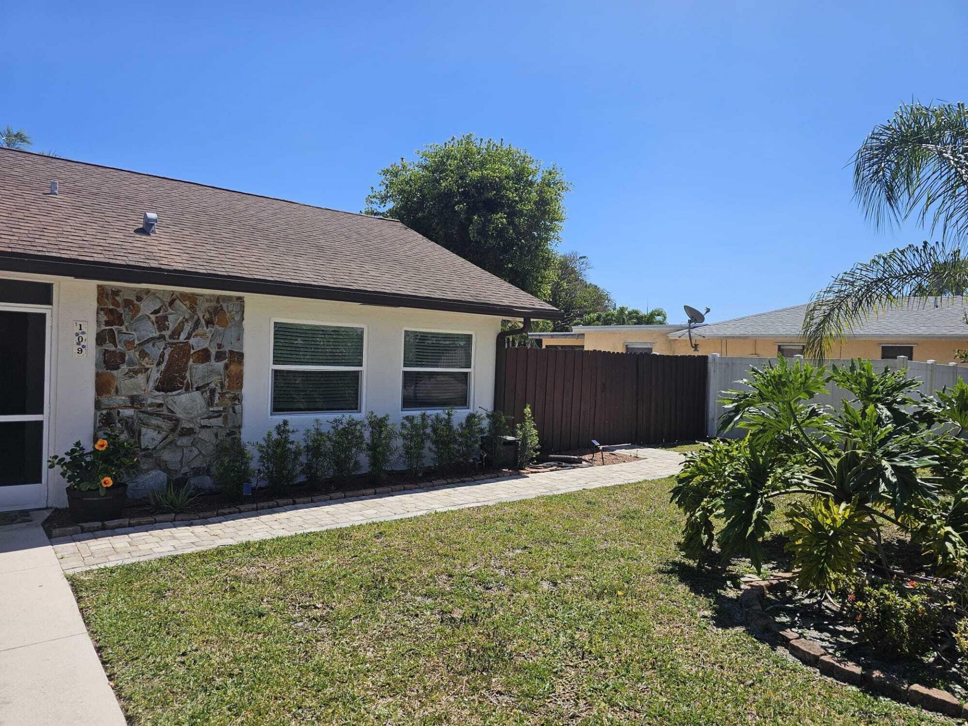 109 Gibraltar Street, Royal Palm Beach, FL 33411 Photo