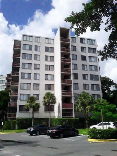 4222 Inverrary Boulevard, Unit 4109, Lauderhill, FL 33319 Photo