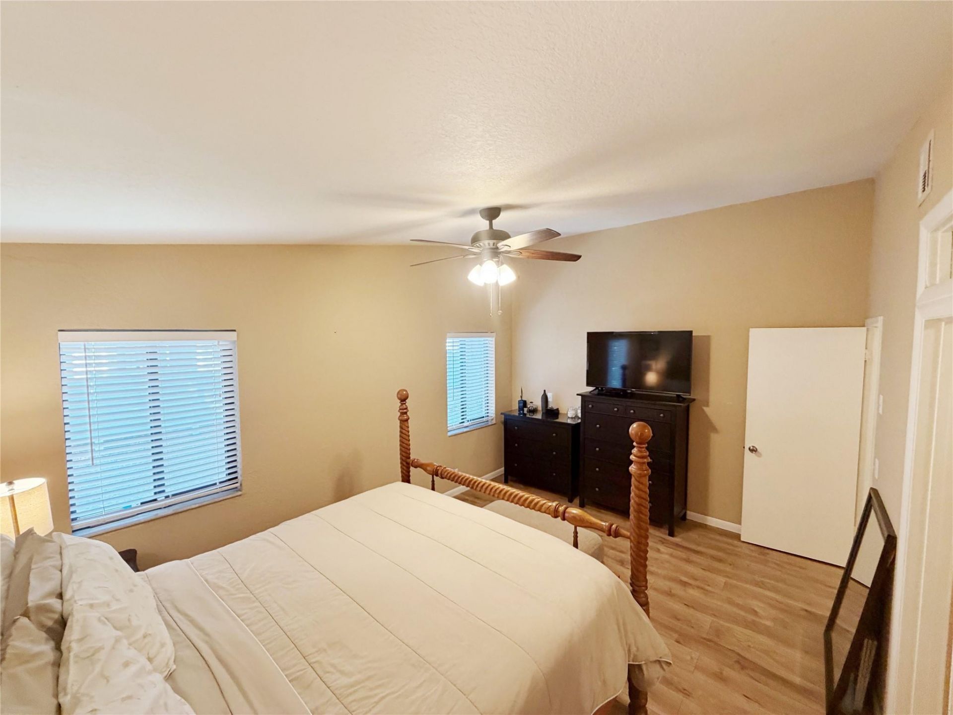 1512 NW 93rd Terrace, Coral Springs, FL 33071 Photo