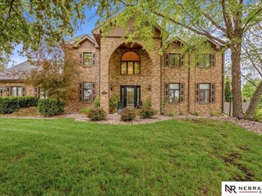 16767 J Circle , Omaha, NE 68135