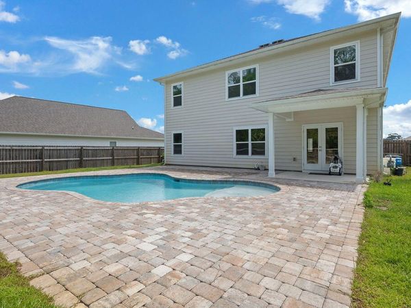 100 W Oak Trees Lane, Freeport, FL 32439