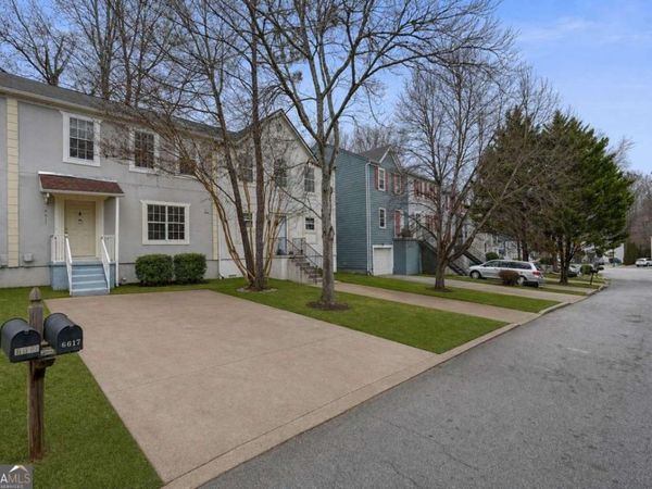 6617 Meadow Green, Peachtree Corners, GA 30092