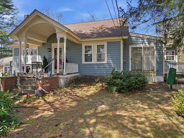 64 Winthrop St, Rehoboth, MA 02769