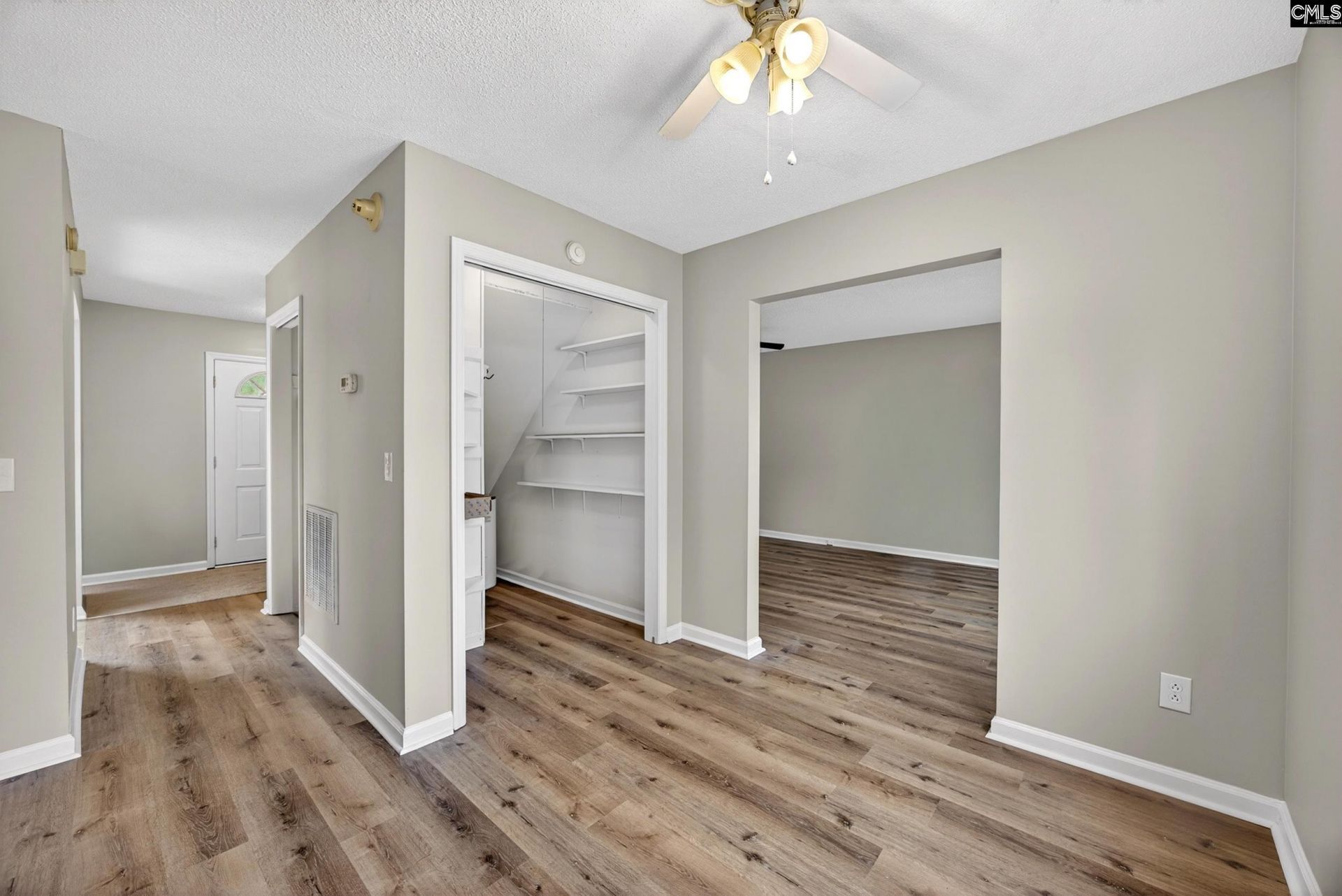 344 Pin Oak Dr  Photo 11