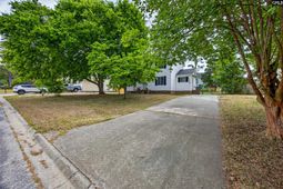 344 Pin Oak Dr  photo 4